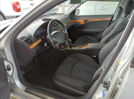Mercedes-Benz - E-class