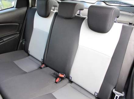 Toyota - Yaris