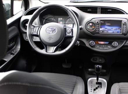 Toyota - Yaris