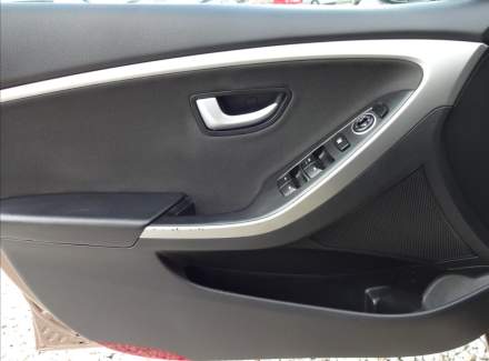 Hyundai - i30
