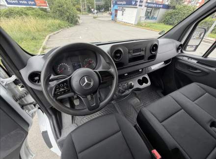 Mercedes-Benz - Sprinter