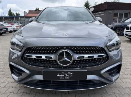 Mercedes-Benz - GLA