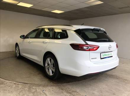 Opel - Insignia