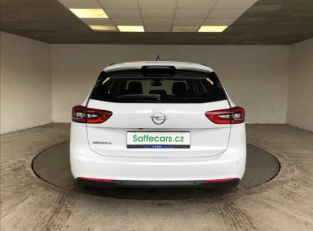 Opel - Insignia