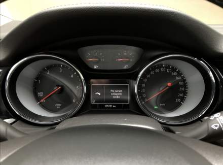 Opel - Insignia