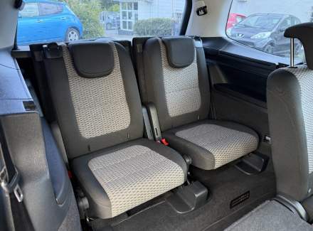 Volkswagen - Sharan 2.0 TDI (140 Hp) SCR 7 Seat