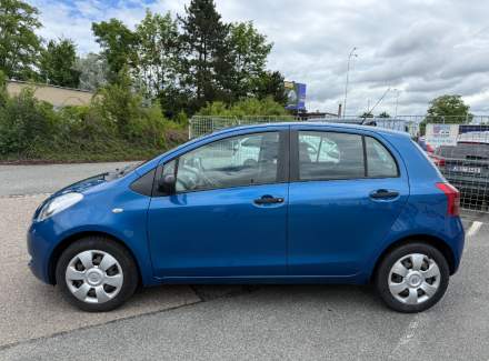 Toyota - Yaris 1.3 i VVT-i (87 Hp)