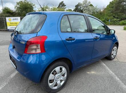 Toyota - Yaris 1.3 i VVT-i (87 Hp)