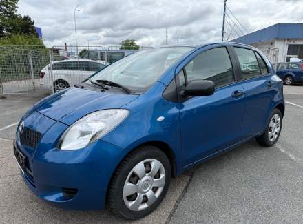 Toyota - Yaris 1.3 i VVT-i (87 Hp)