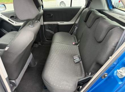Toyota - Yaris 1.3 i VVT-i (87 Hp)