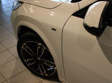 BMW - X2