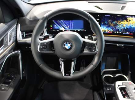 BMW - X2