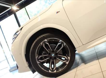 BMW - X2