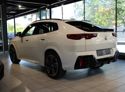 BMW - X2