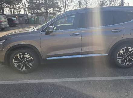 Hyundai - Santa FE