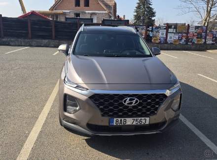 Hyundai - Santa FE