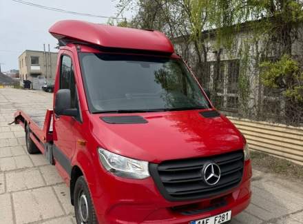 Mercedes-Benz - Sprinter