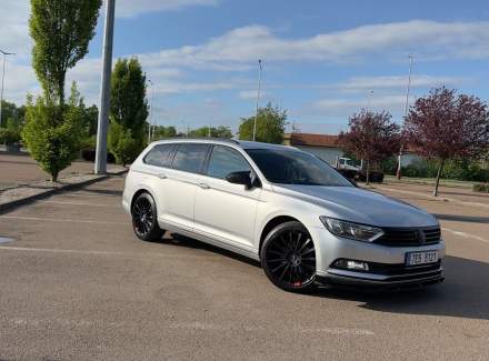 Volkswagen - Passat