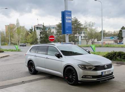 Volkswagen - Passat
