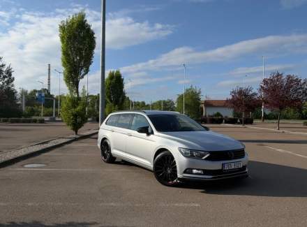 Volkswagen - Passat