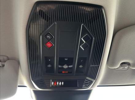DS Automobiles - DS4