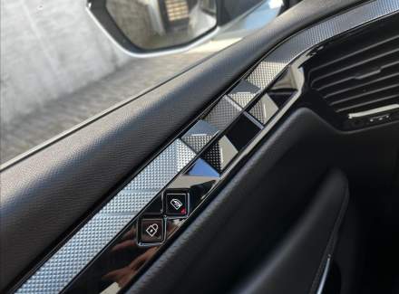 DS Automobiles - DS4