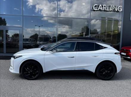 DS Automobiles - DS4