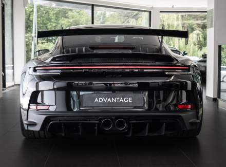 Porsche - 911