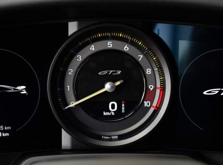 Porsche - 911