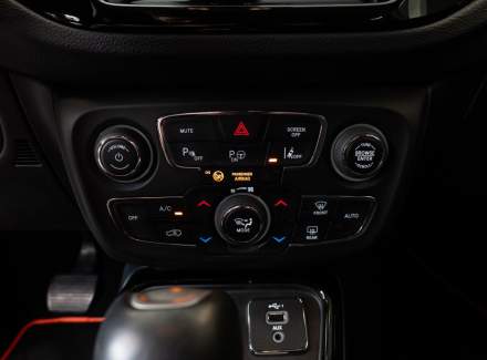Jeep - Compass