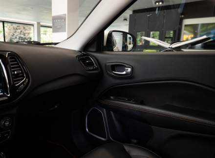 Jeep - Compass