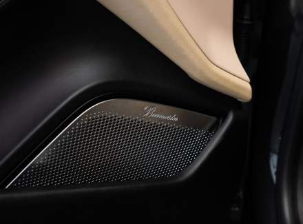 Porsche - Taycan
