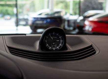 Porsche - Taycan