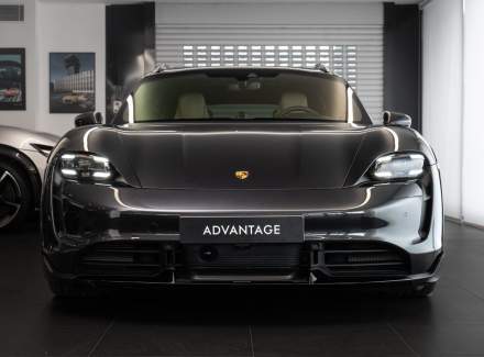 Porsche - Taycan