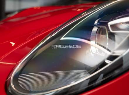 Porsche - 911