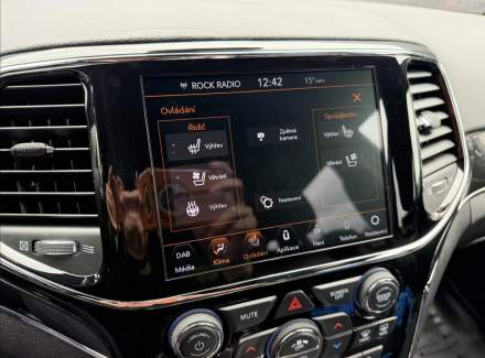 Jeep - Grand Cherokee