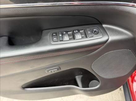 Jeep - Grand Cherokee