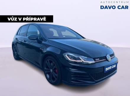 Volkswagen - Golf
