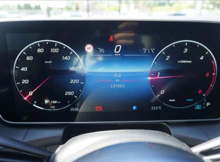Mercedes-Benz - GLC