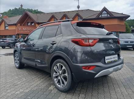 Kia - Stonic