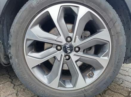 Kia - Stonic