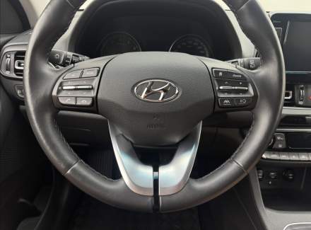Hyundai - i30