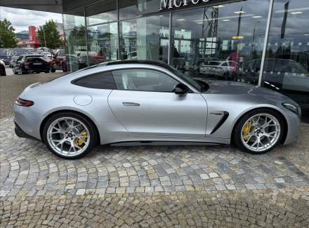 Mercedes-Benz - AMG GT