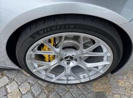 Mercedes-Benz - AMG GT