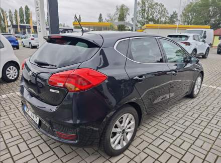 Kia - Cee'd