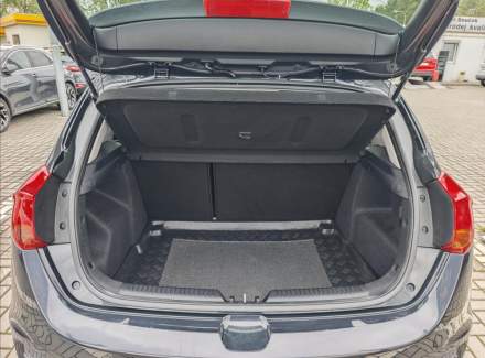 Kia - Cee'd