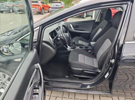 Kia - Cee'd