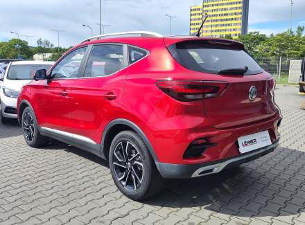 MG - ZS