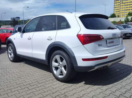 Audi - Q5