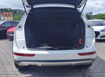 Audi - Q5